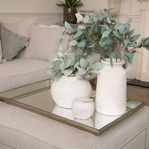 5 Minimal Luxury Styling Tips to Elevate Your Home