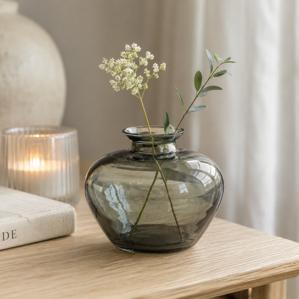 Smoked Midnight Stem Bud Vase